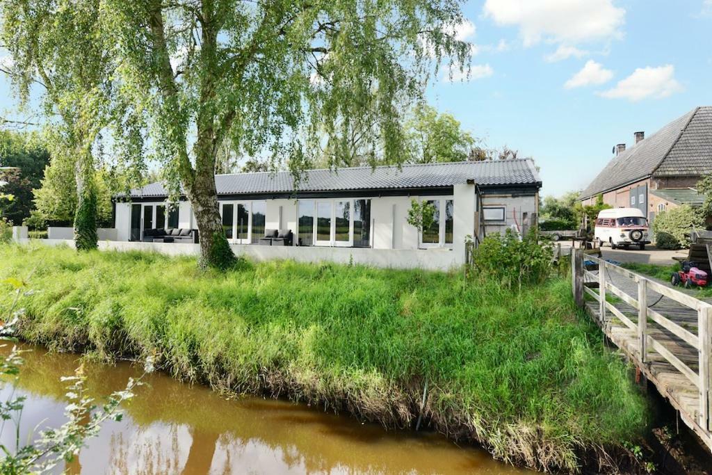 Bos En Beek Bed and Breakfast Ulvenhout Exteriör bild